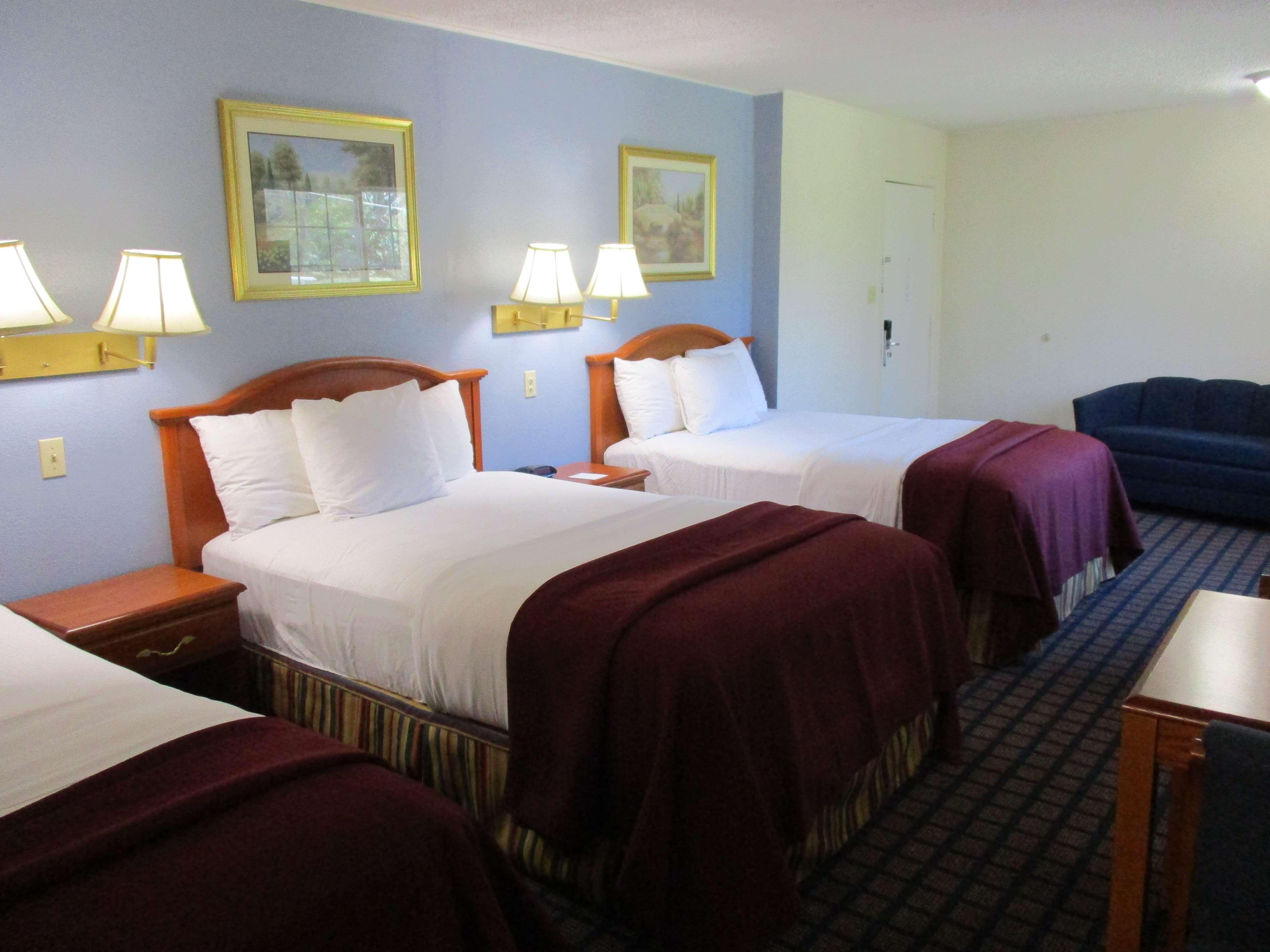 Best Western Palestine Inn Екстер'єр фото