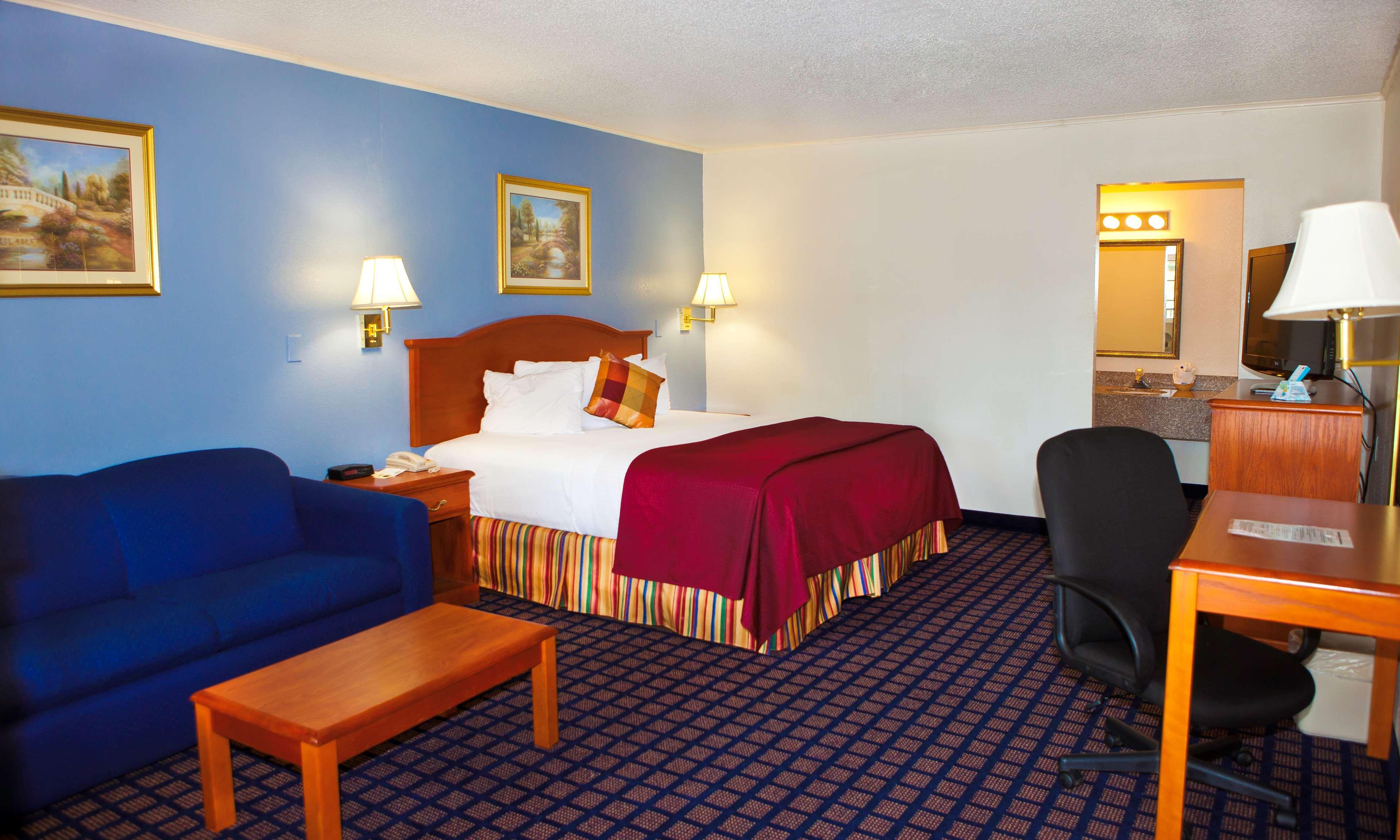 Best Western Palestine Inn Екстер'єр фото