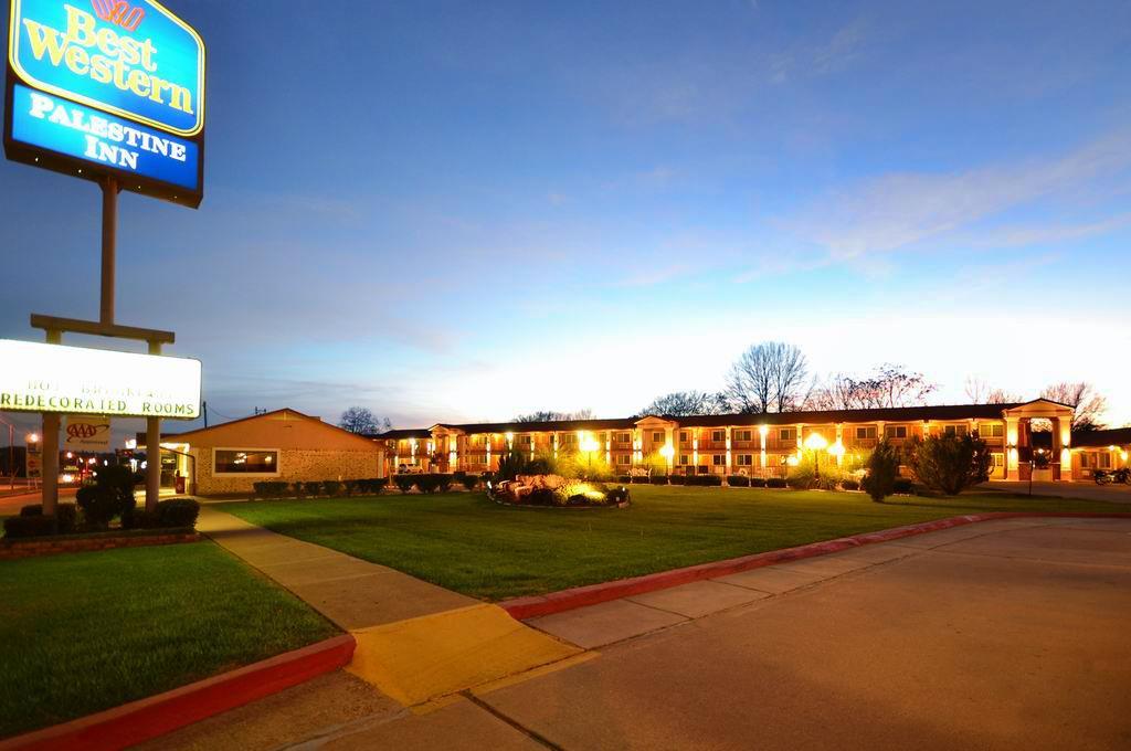 Best Western Palestine Inn Екстер'єр фото
