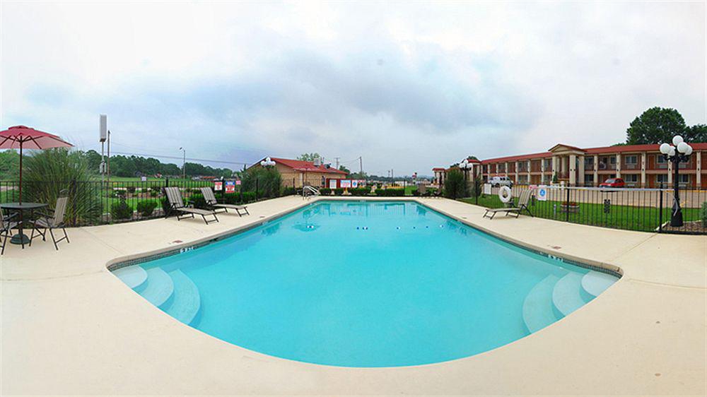 Best Western Palestine Inn Екстер'єр фото